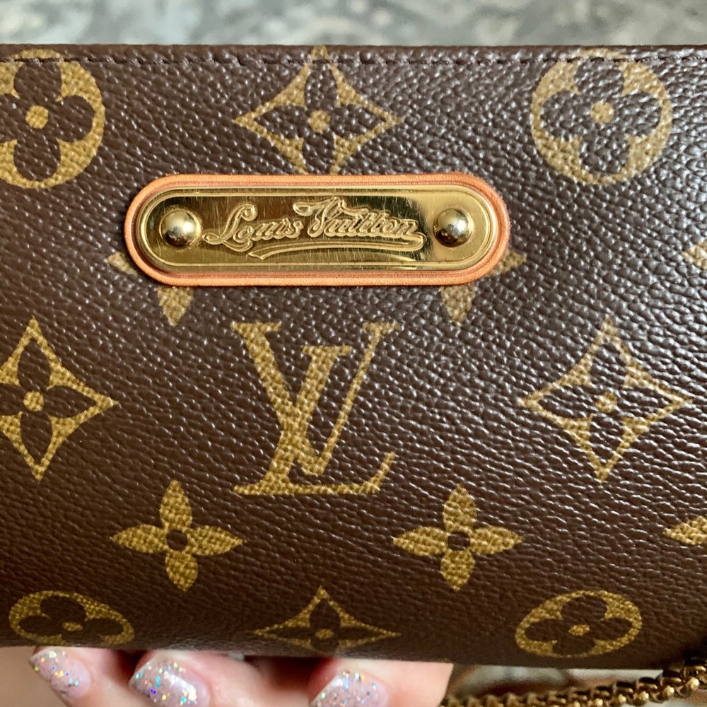 ‼️SOLD‼️ - Picture 2 of 11